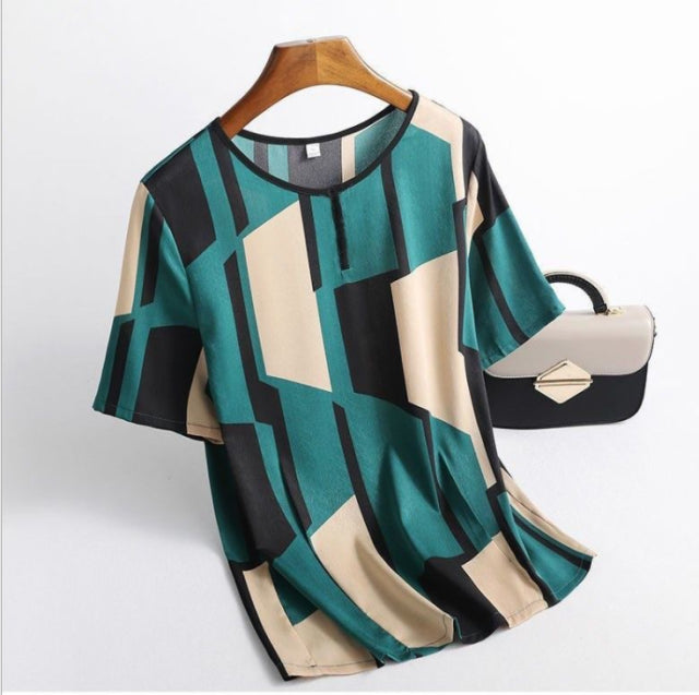 Serra Women's Abstract Batwing Sleeve Blouse